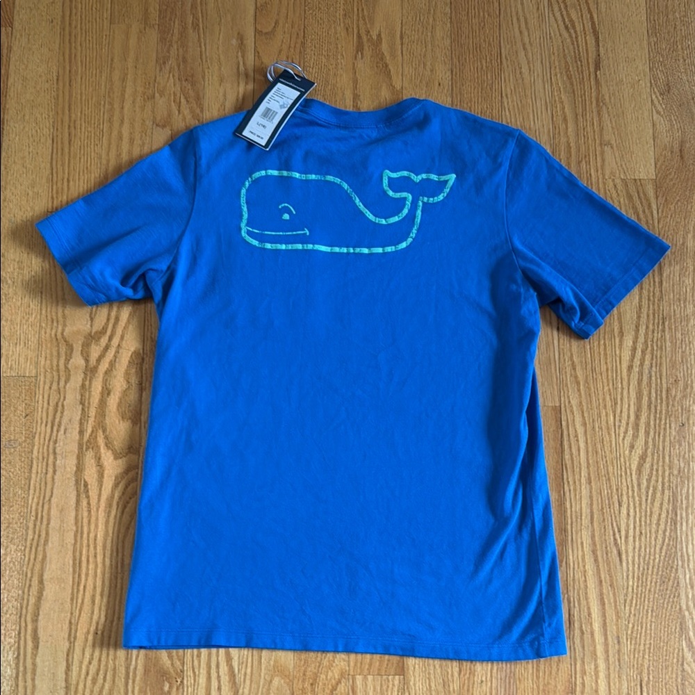🐳 NWT Vineyard Vines  T-Shirt large 16